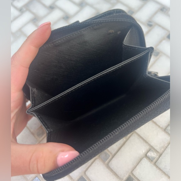 Authentic Prada Wallet - Picture 7 of 9